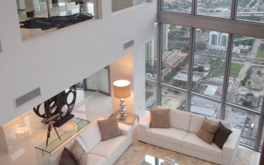 MASLAK 1453 İSTANBUL PROPERTY WİTH BELGRADE VİEW TURKİSH CİTİZENSHİP