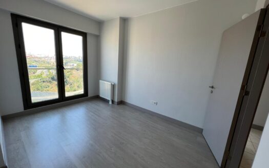 AMAZİNG PROPERTY ISTANBUL WITH PERFECT LOCATION AND PRICE FOR SALE GAZIOSMANPASA